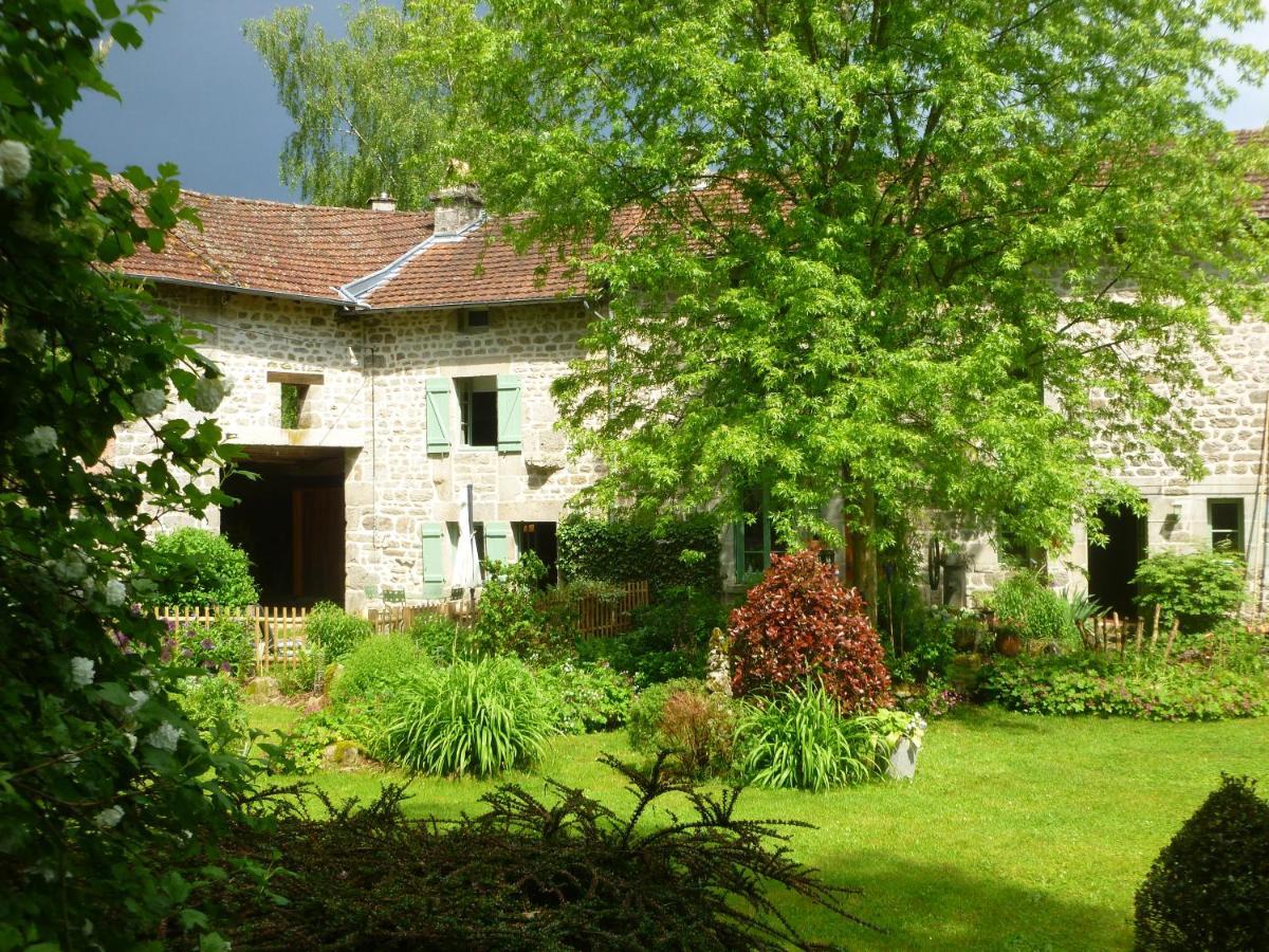 Yourtes De Vassiviere Peyrat-le-Château Екстериор снимка